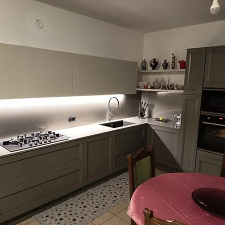 2 Passi Dalla Fiera Sogni D'oro Apartment Verona