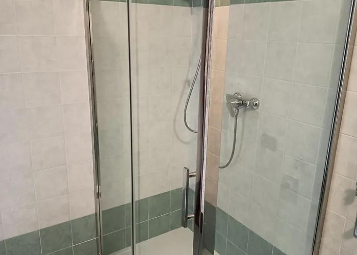 2 Passi Dalla Fiera Sogni D'oro Apartment *